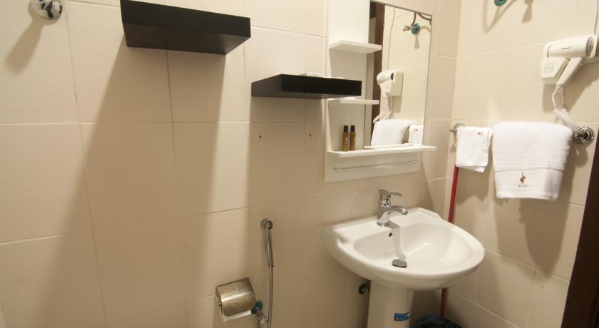 Terhal Hotel Suites Ha'il Bilik gambar