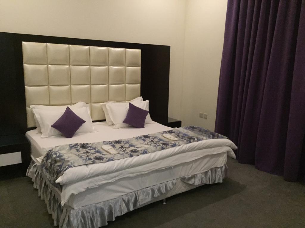 Terhal Hotel Suites Ha'il Luaran gambar